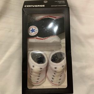 Converse infant booties (socks) size 0-6 months. New in package, never opened.